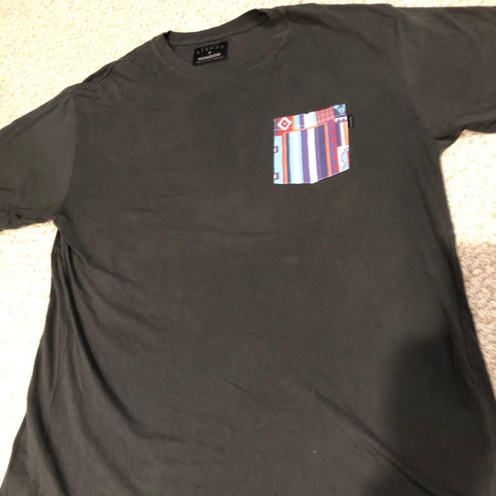 Afends slim fit size large men’s T-shirt gray